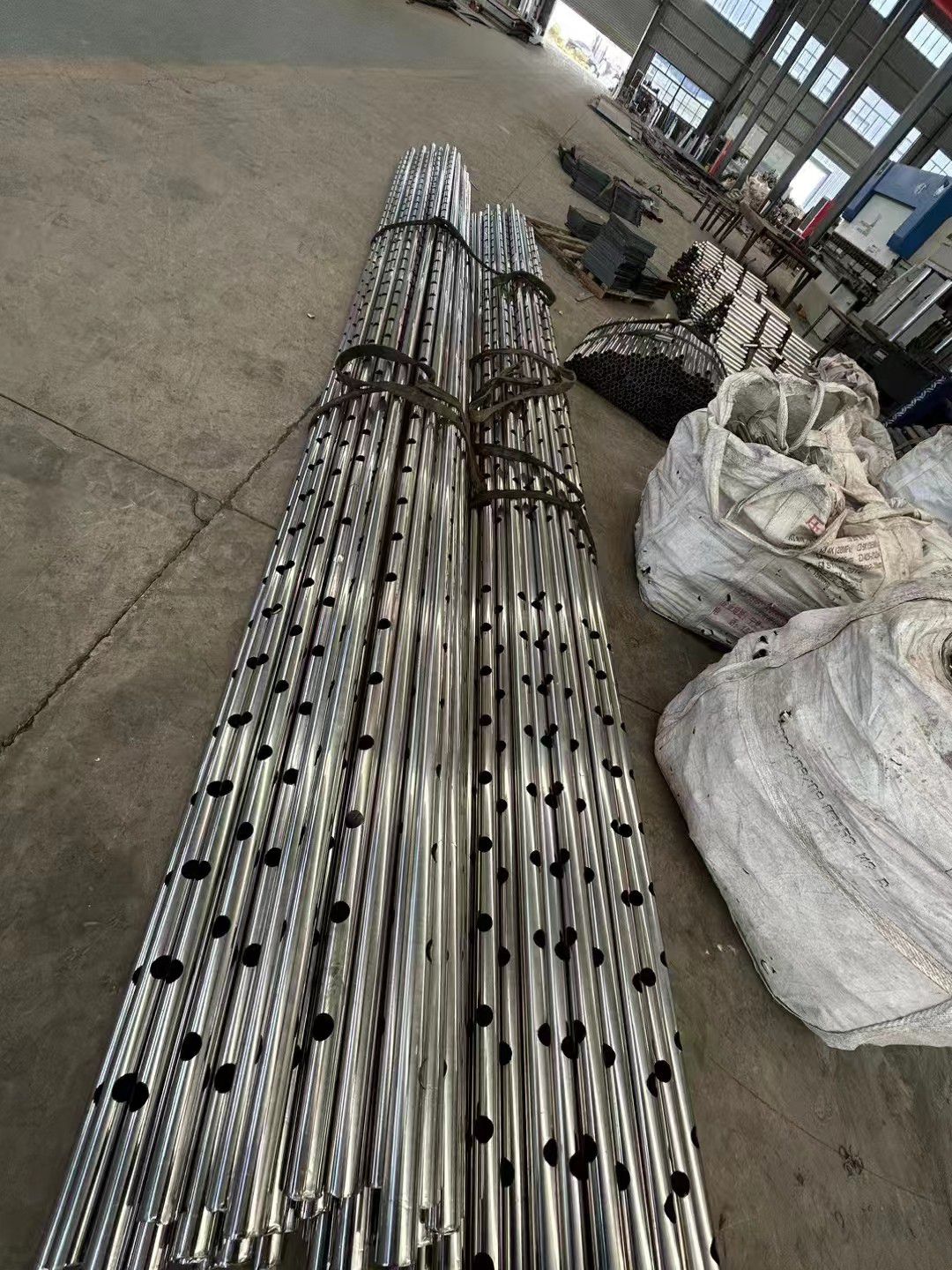 不銹鋼復(fù)合管